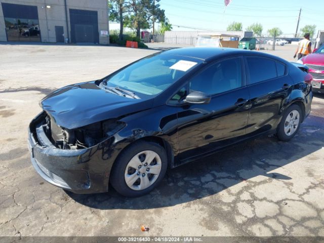 Photo 1 VIN: 3KPFK4A7XHE111715 - KIA FORTE 