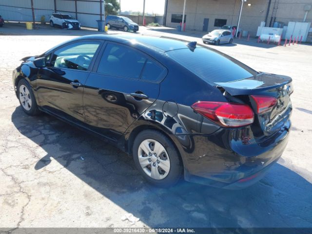 Photo 2 VIN: 3KPFK4A7XHE111715 - KIA FORTE 