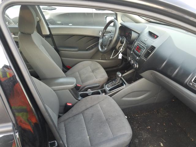 Photo 4 VIN: 3KPFK4A7XHE129762 - KIA FORTE LX 