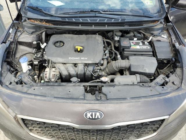 Photo 10 VIN: 3KPFK4A7XHE131110 - KIA FORTE LX 