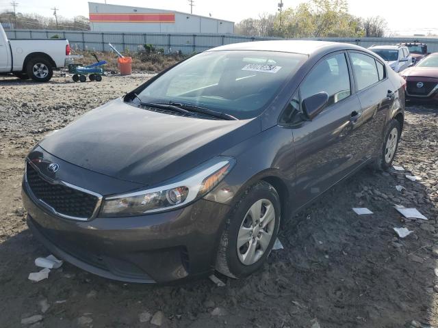 Photo 0 VIN: 3KPFK4A7XHE137327 - KIA FORTE 