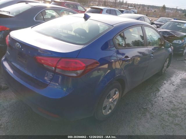 Photo 3 VIN: 3KPFK4A7XHE143435 - KIA FORTE 