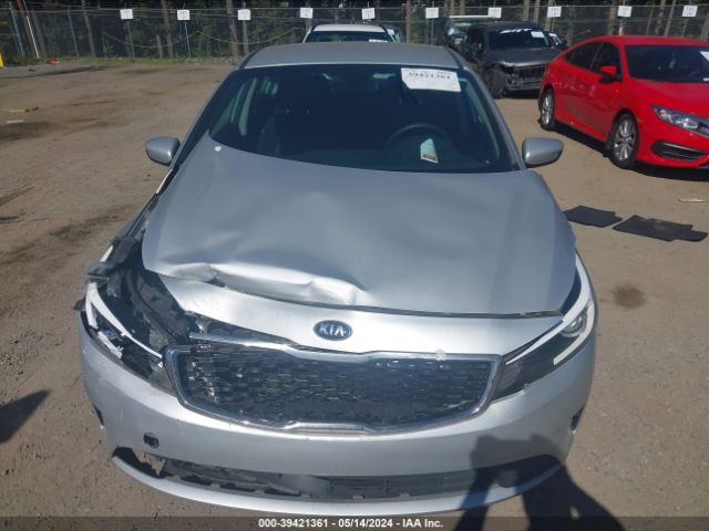 Photo 5 VIN: 3KPFK4A7XHE149641 - KIA FORTE 