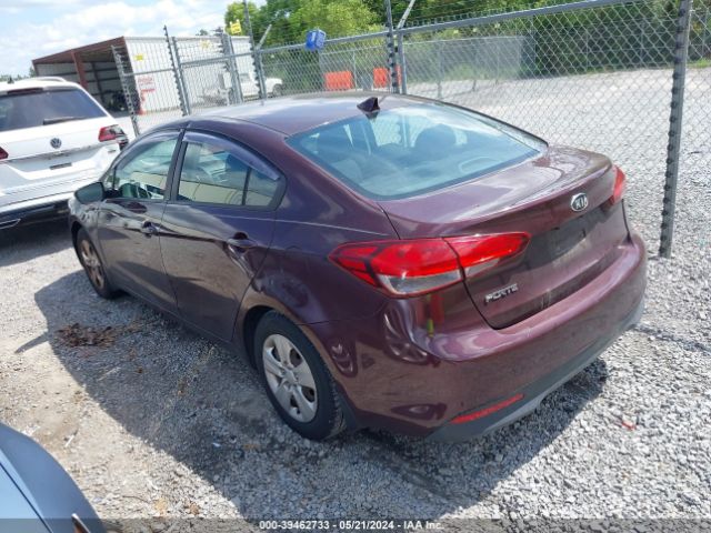 Photo 2 VIN: 3KPFK4A7XHE149770 - KIA FORTE 