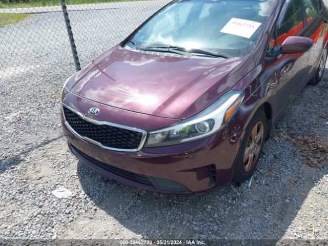 Photo 5 VIN: 3KPFK4A7XHE149770 - KIA FORTE 