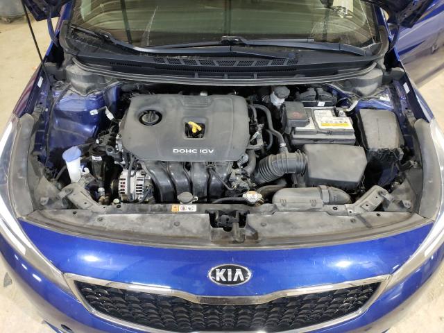 Photo 6 VIN: 3KPFK4A7XHE157996 - KIA FORTE LX 