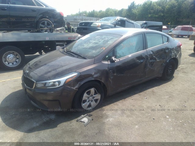 Photo 1 VIN: 3KPFK4A7XJE167661 - KIA FORTE 