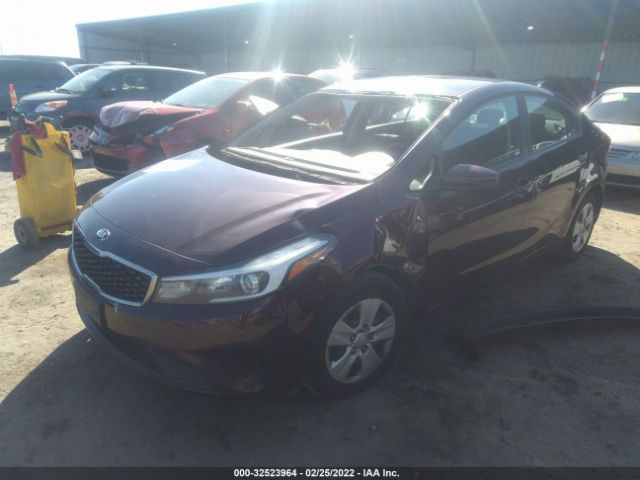 Photo 5 VIN: 3KPFK4A7XJE180104 - KIA FORTE 