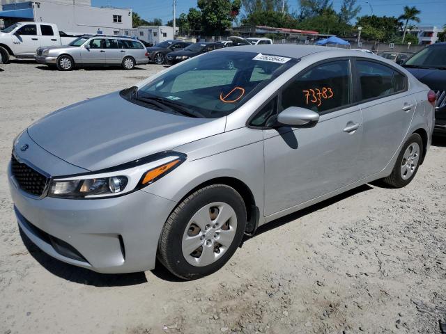 Photo 0 VIN: 3KPFK4A7XJE185724 - KIA FORTE LX 