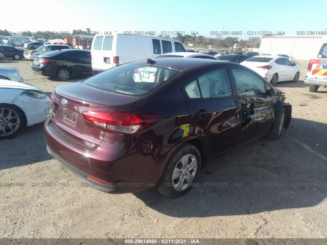 Photo 3 VIN: 3KPFK4A7XJE206605 - KIA FORTE 