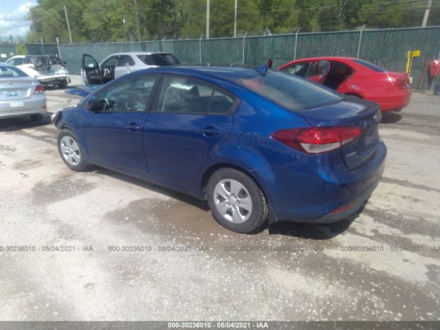 Photo 2 VIN: 3KPFK4A7XJE209505 - KIA FORTE 