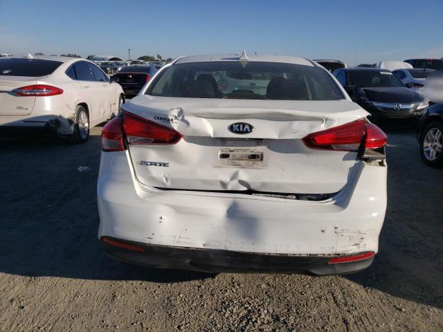 Photo 5 VIN: 3KPFK4A7XJE230922 - KIA FORTE 