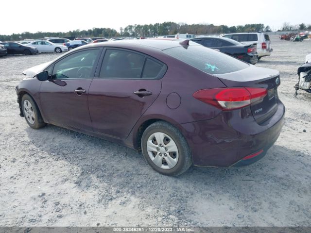 Photo 2 VIN: 3KPFK4A7XJE232914 - KIA FORTE 