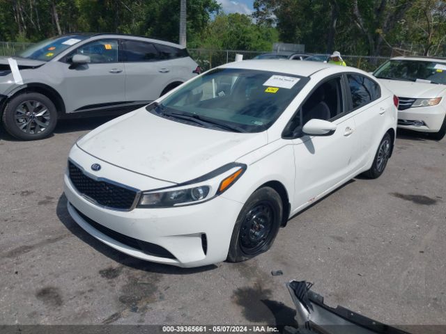 Photo 1 VIN: 3KPFK4A7XJE244819 - KIA FORTE 