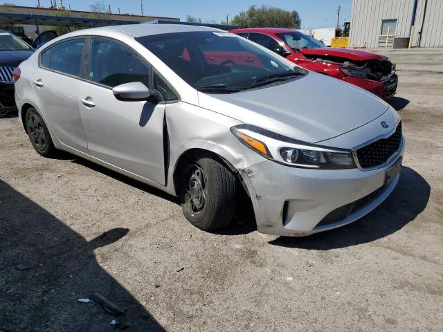 Photo 3 VIN: 3KPFK4A7XJE246389 - KIA FORTE 