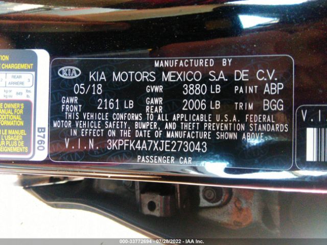 Photo 8 VIN: 3KPFK4A7XJE273043 - KIA FORTE 