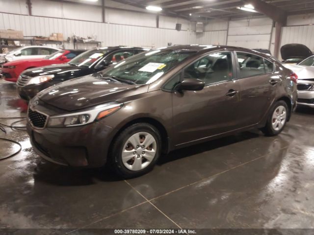 Photo 1 VIN: 3KPFL4A70HE011426 - KIA FORTE 