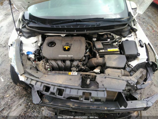 Photo 9 VIN: 3KPFL4A70HE017422 - KIA FORTE 