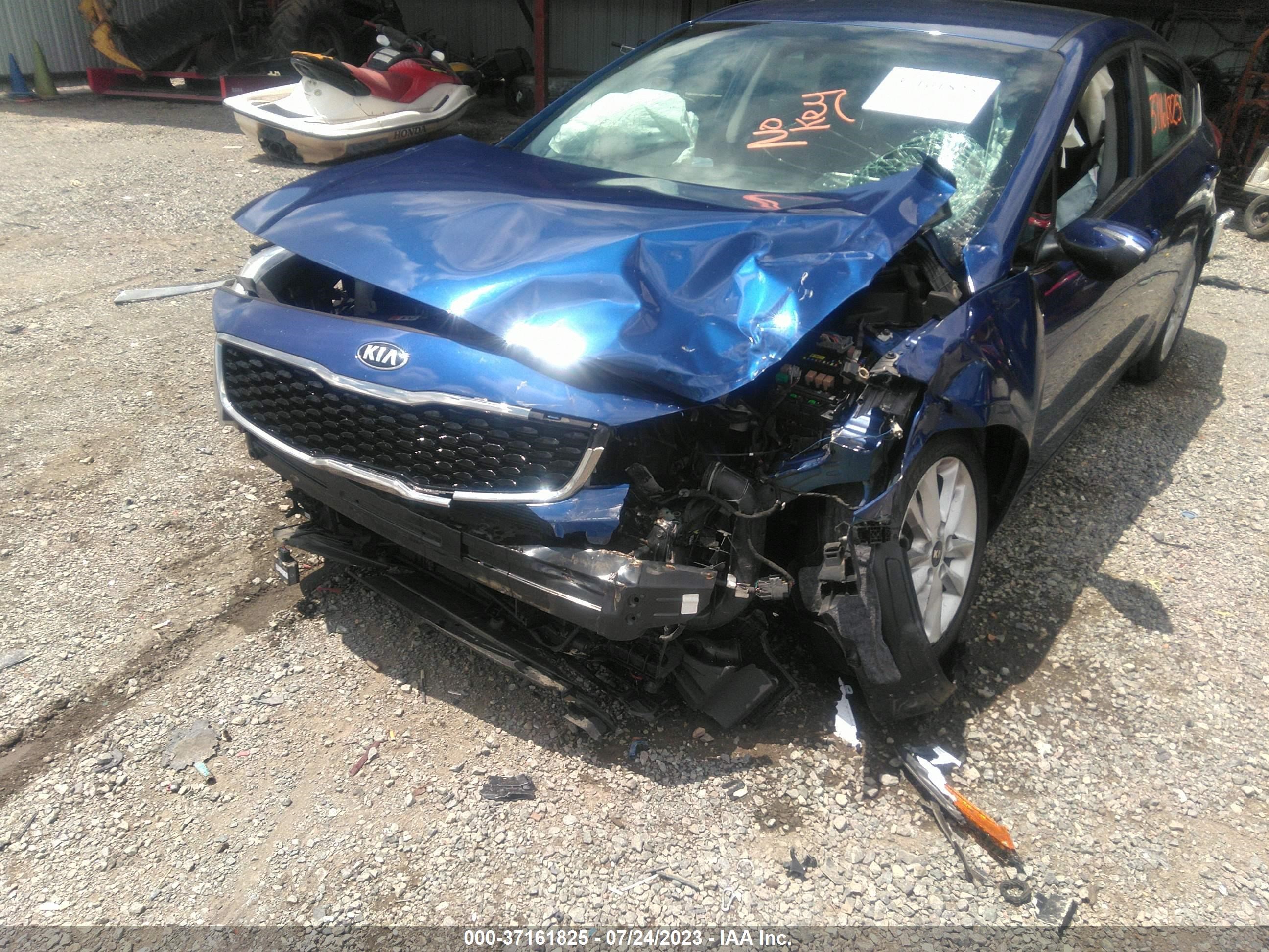 Photo 5 VIN: 3KPFL4A70HE024807 - KIA FORTE 