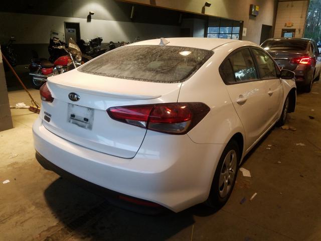 Photo 3 VIN: 3KPFL4A70HE030669 - KIA FORTE 