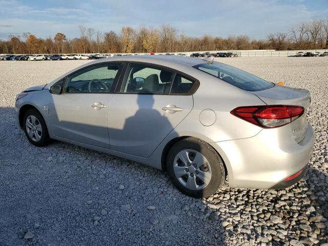 Photo 1 VIN: 3KPFL4A70HE043261 - KIA FORTE LX 