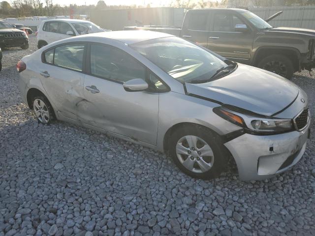 Photo 3 VIN: 3KPFL4A70HE043261 - KIA FORTE LX 