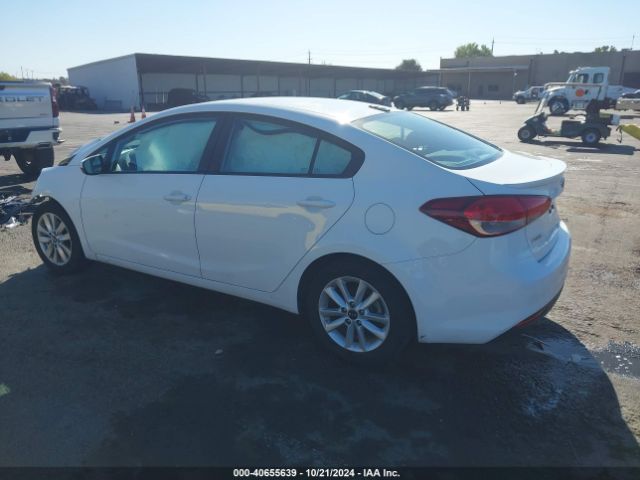 Photo 2 VIN: 3KPFL4A70HE050534 - KIA FORTE 