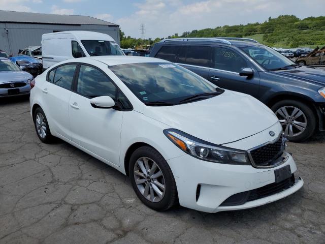 Photo 3 VIN: 3KPFL4A70HE084540 - KIA FORTE LX 