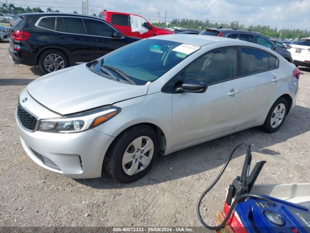 Photo 1 VIN: 3KPFL4A70HE101028 - KIA FORTE 