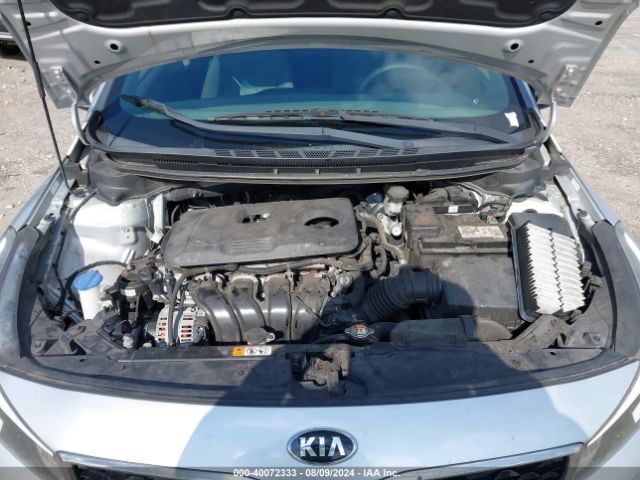 Photo 9 VIN: 3KPFL4A70HE101028 - KIA FORTE 