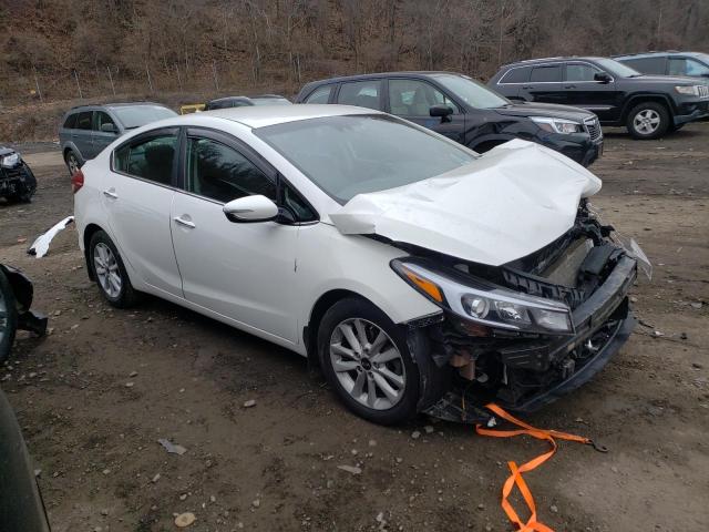 Photo 3 VIN: 3KPFL4A70HE101241 - KIA FORTE LX 