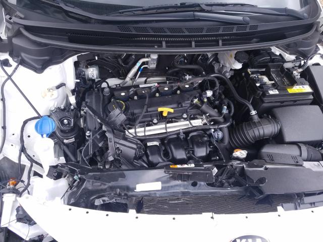 Photo 6 VIN: 3KPFL4A70HE103829 - KIA FORTE LX 