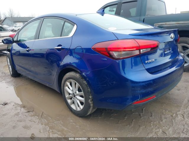 Photo 2 VIN: 3KPFL4A70HE113986 - KIA FORTE 