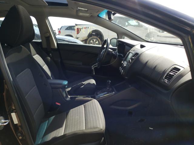 Photo 4 VIN: 3KPFL4A70HE124339 - KIA FORTE LX 