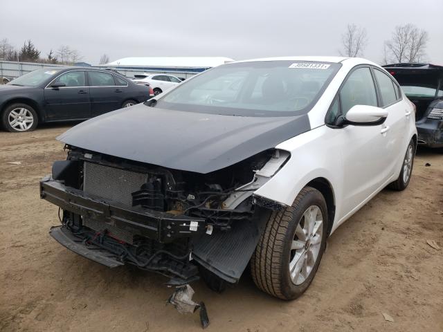 Photo 1 VIN: 3KPFL4A70HE126673 - KIA FORTE LX 