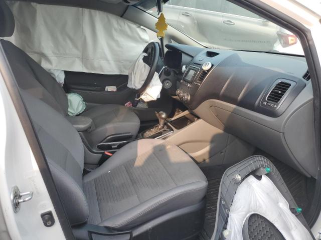 Photo 6 VIN: 3KPFL4A70HE146809 - KIA FORTE LX 