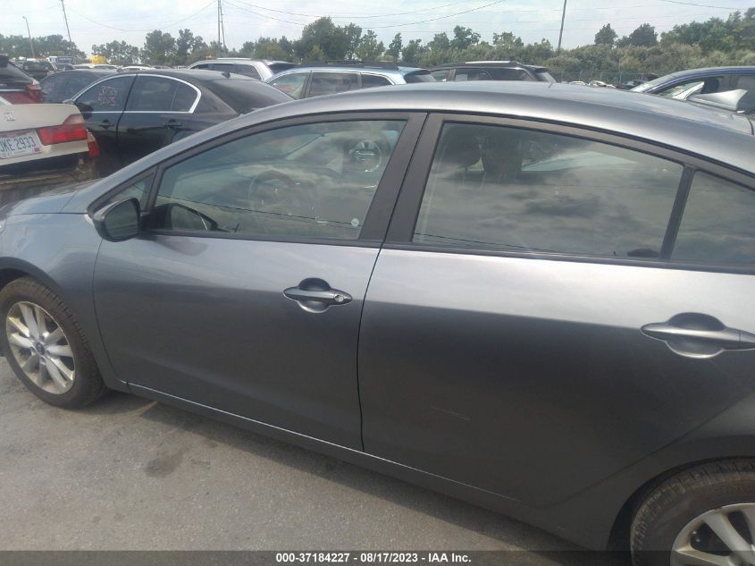 Photo 14 VIN: 3KPFL4A70HE158846 - KIA FORTE 