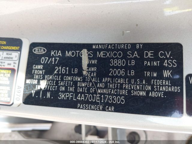 Photo 8 VIN: 3KPFL4A70JE173305 - KIA FORTE 