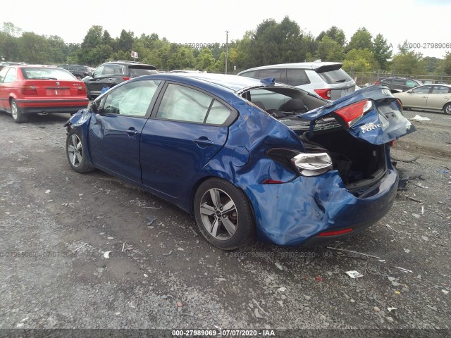 Photo 2 VIN: 3KPFL4A70JE176088 - KIA FORTE 