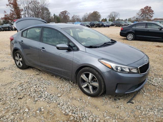 Photo 3 VIN: 3KPFL4A70JE178424 - KIA FORTE 