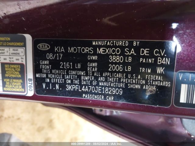 Photo 8 VIN: 3KPFL4A70JE182909 - KIA FORTE 