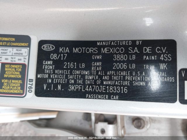 Photo 8 VIN: 3KPFL4A70JE183316 - KIA FORTE 