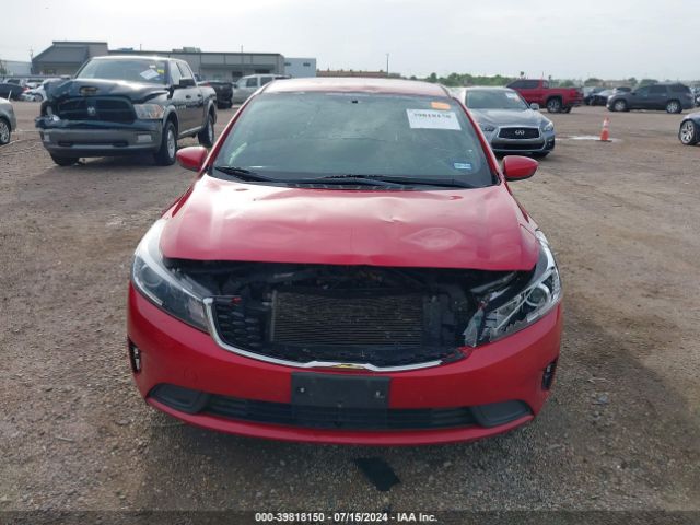 Photo 5 VIN: 3KPFL4A70JE189519 - KIA FORTE 