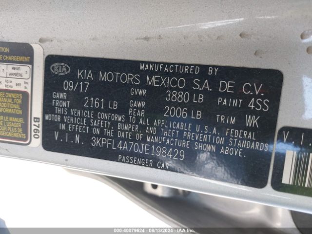 Photo 8 VIN: 3KPFL4A70JE198429 - KIA FORTE 