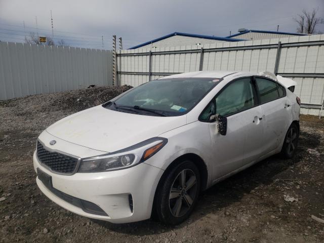 Photo 1 VIN: 3KPFL4A70JE210630 - KIA FORTE LX 