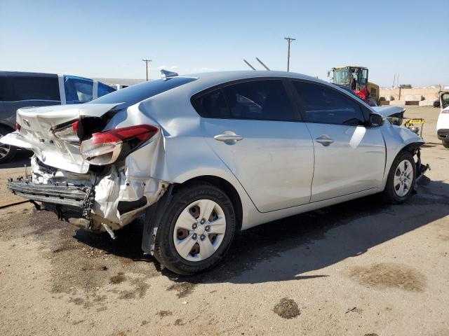 Photo 2 VIN: 3KPFL4A70JE213186 - KIA FORTE LX 