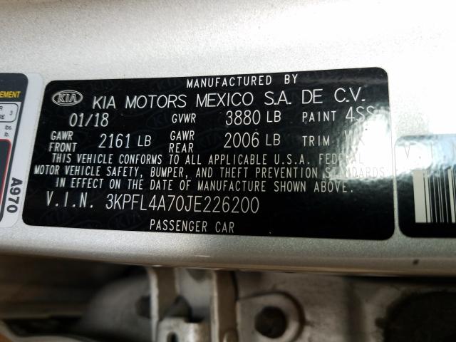 Photo 9 VIN: 3KPFL4A70JE226200 - KIA FORTE LX 