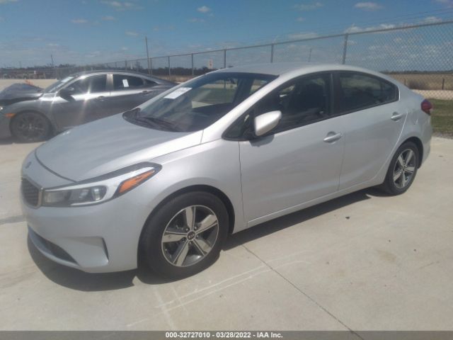 Photo 1 VIN: 3KPFL4A70JE240064 - KIA FORTE 