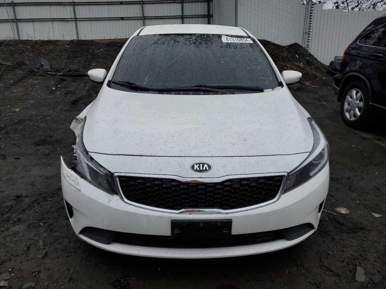 Photo 4 VIN: 3KPFL4A70JE245300 - KIA FORTE 