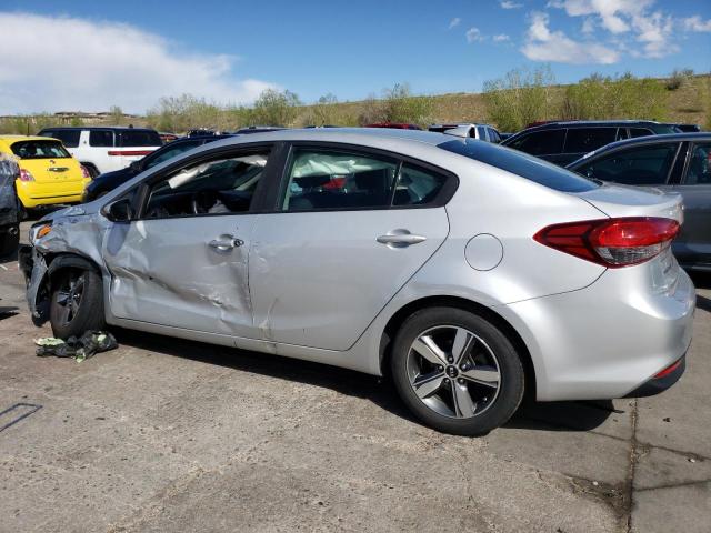 Photo 1 VIN: 3KPFL4A70JE245362 - KIA FORTE LX 